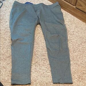 NWT Piphany Jeggings Womens Gray Pants Stretch Rear Pockets Pull On